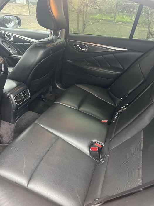 Infiniti Q50 2.2tdi 2015