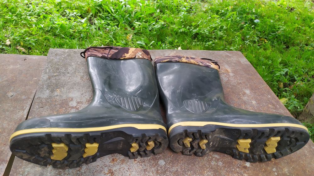 Сапоги резиновые.