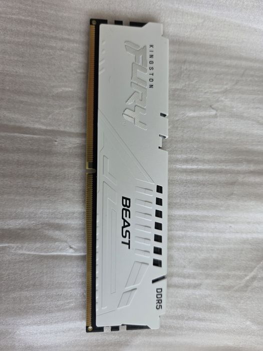 RAM Kingstone Fury Beast DDR5 16GB  CL36 6000MT/s