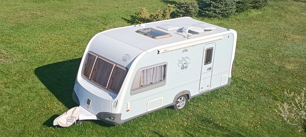 przyczepa marki Knauss model StarClass w nienagannym stanie