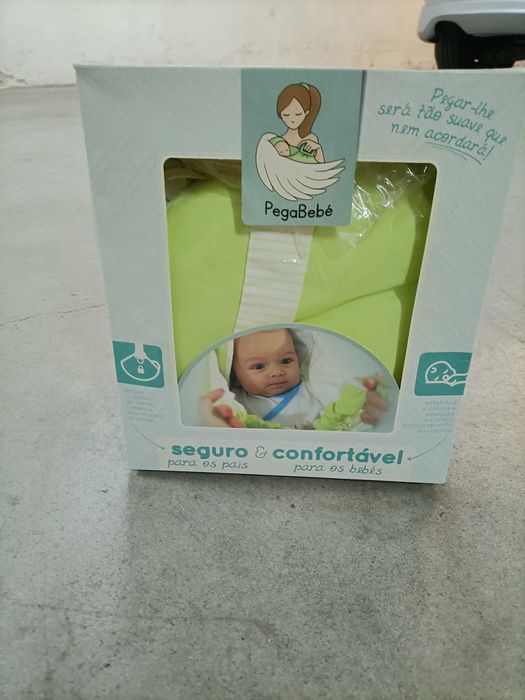 Espreguiçadeira Chicco + Almofada de amamentação + Tapete + Pega Bébé