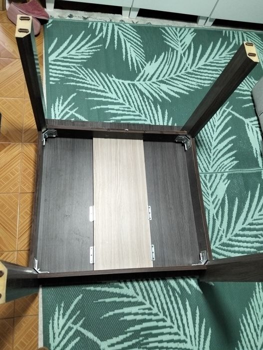 Mesa  de madeira extensível