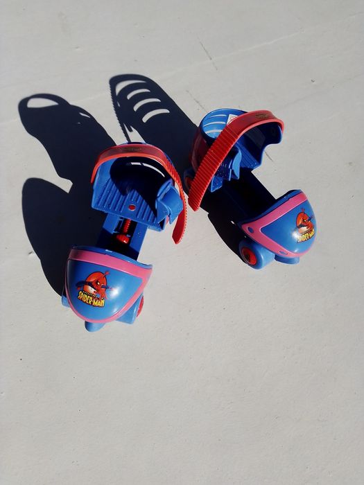 Patins criança 4 rodas ajustável