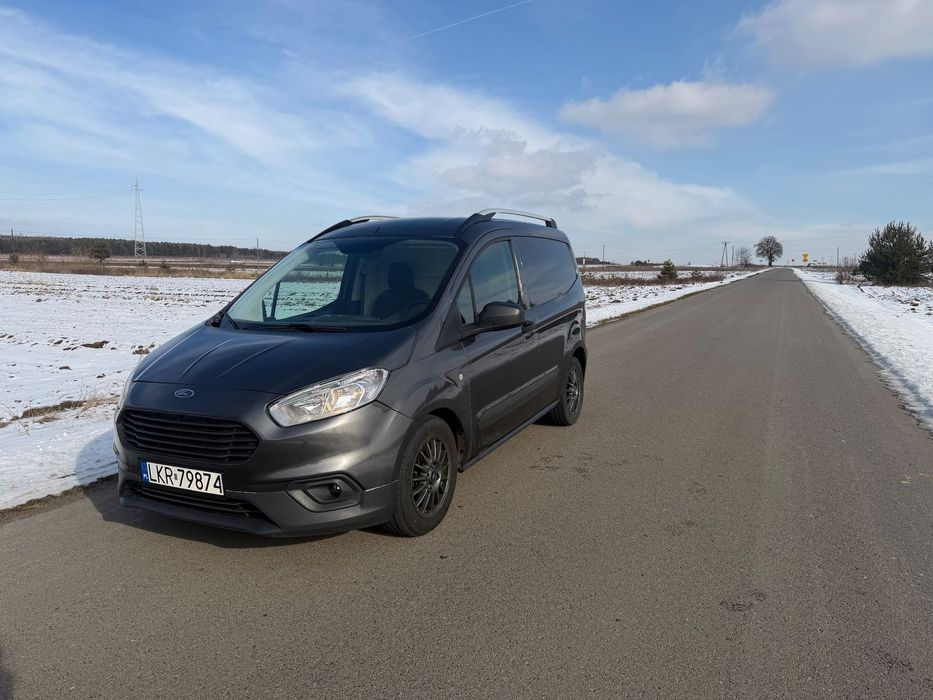 Ford Transit courier  Czujniki parkowania kamera cofania zamiana