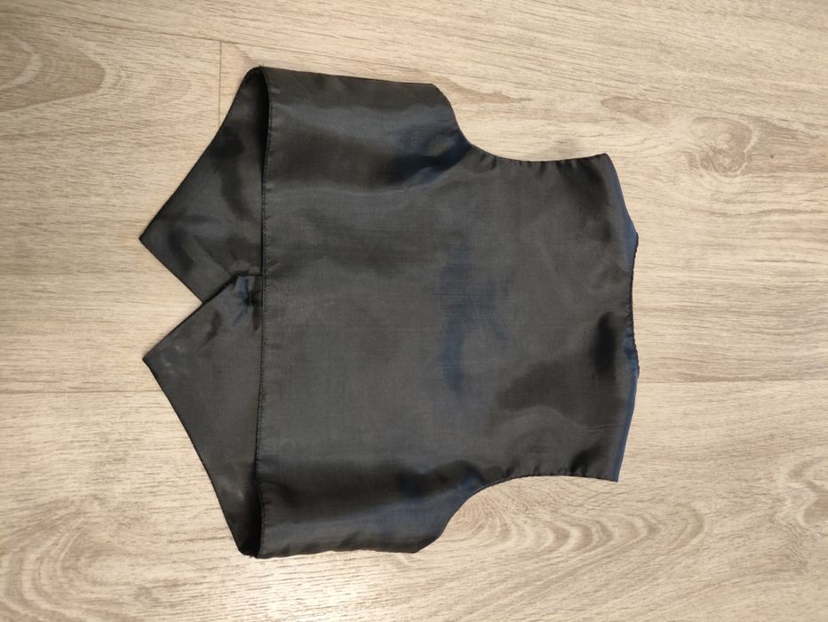 Elegancka kamizelka dla chłopca rozm 80