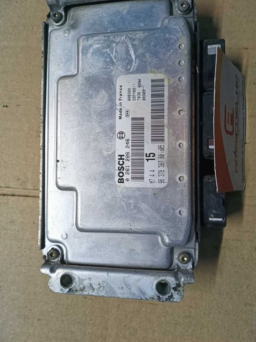 REFC8 centralina Citroen Saxo de 1999 a 2003 | BOSCH