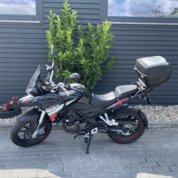 Benelli TRK 251 usada