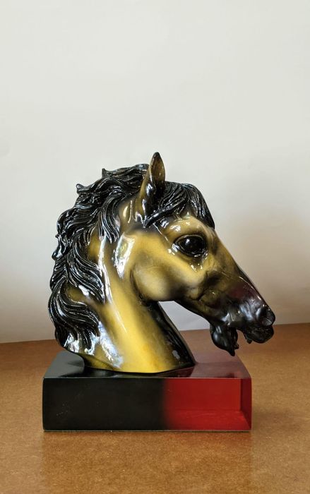 Ampara livros - cabeça de cavalo