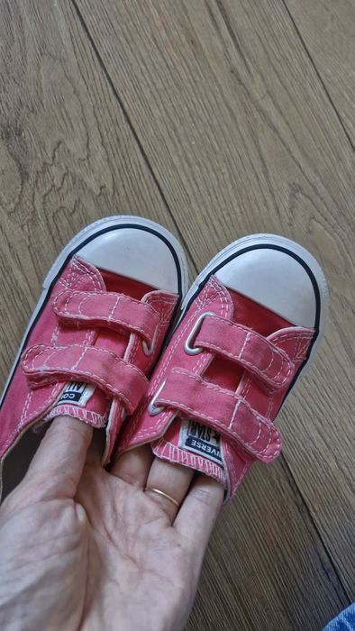 Converse r 25/ dziewczynka
