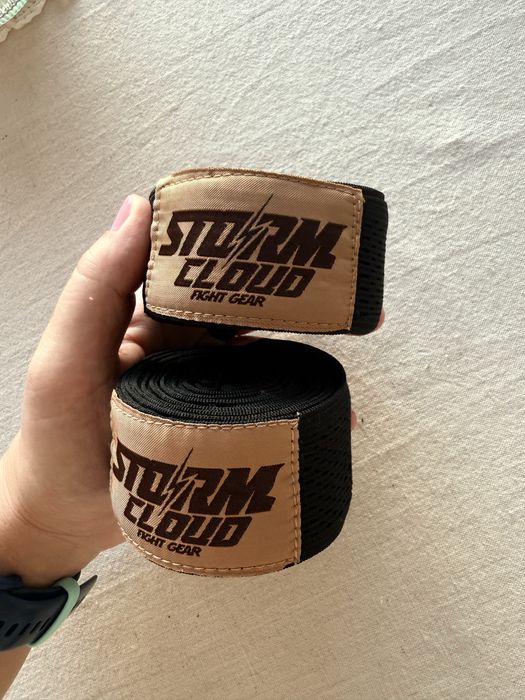 Owijki bokserskie Stormcloud Mesh 4 m czarne