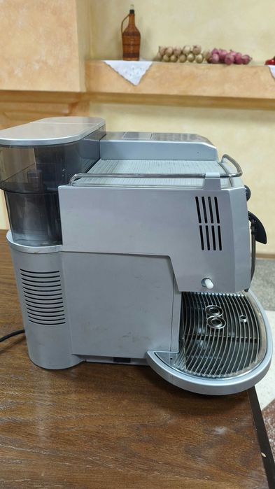 Кавомашина Saeco Royal Professional, б/в