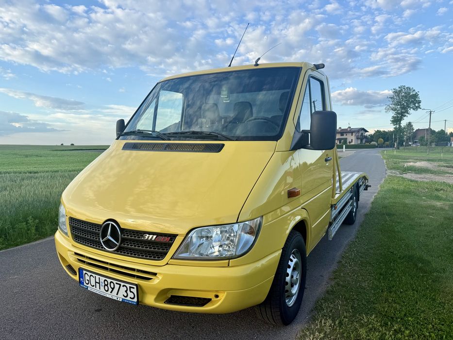 Mercedes Sprinter 2.2 CDI 109km Pomoc Drogowa Autolaweta Klima Wyciągarka 243 tys km Bez korozji