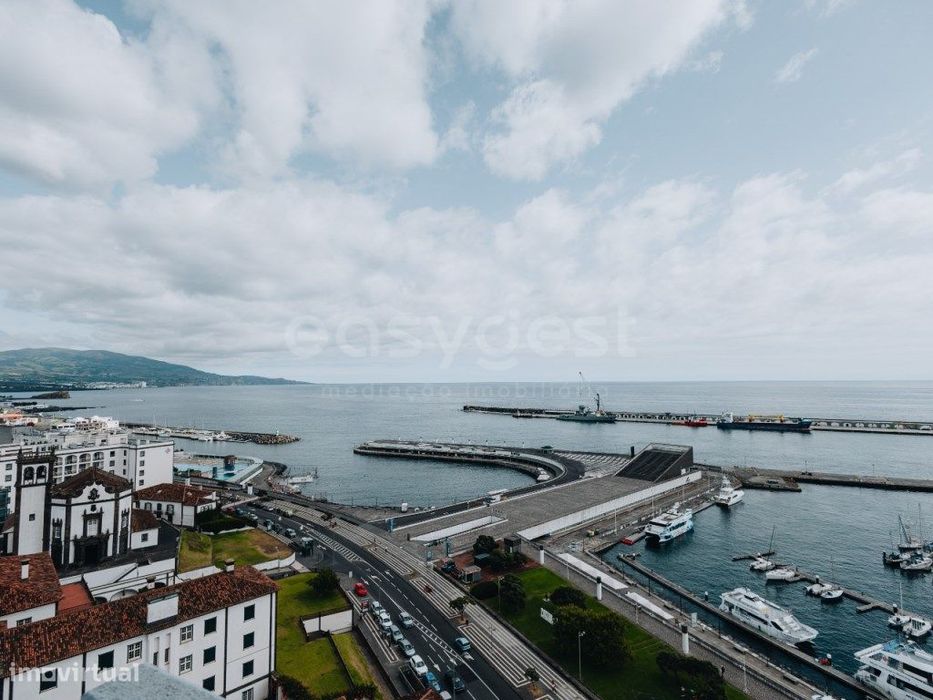 Apartamento T3 para Arrendamento | Torre do SolMar - Ponta Delgada