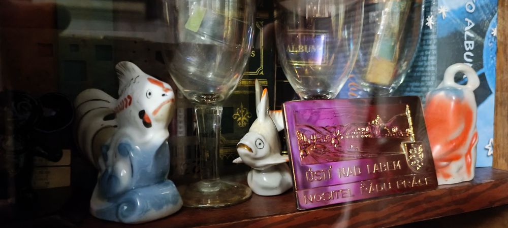 Декоративная настольная фигурка