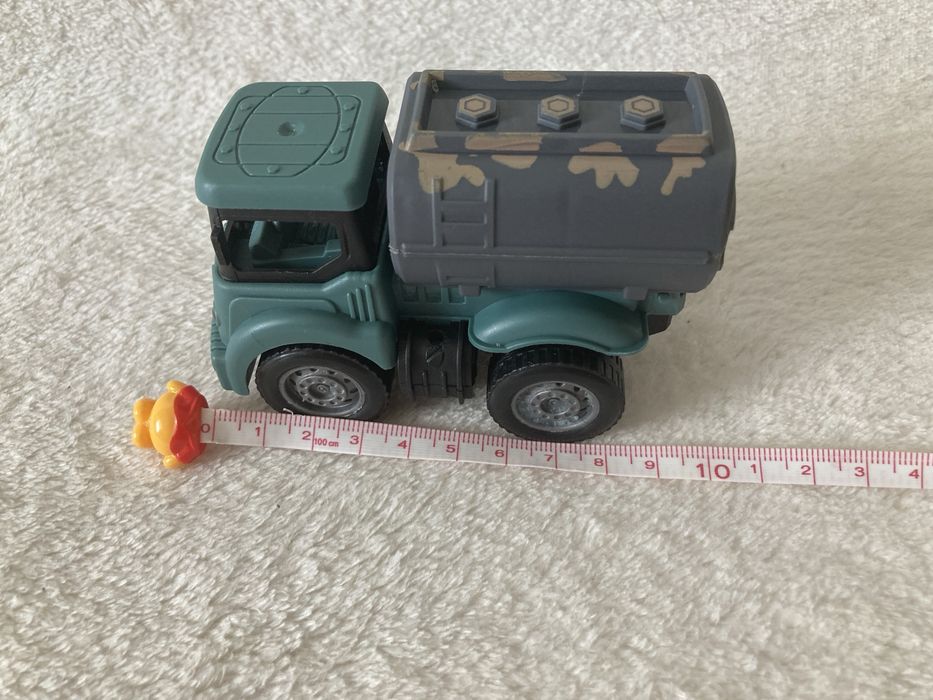 zabawkowe  auto