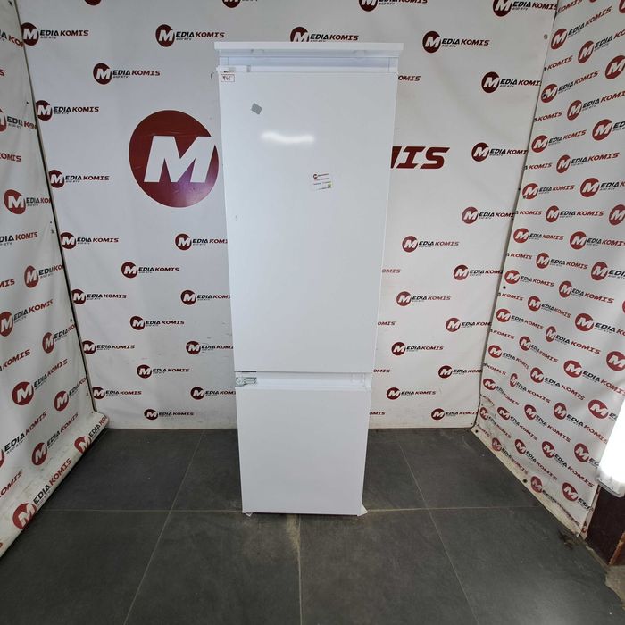 Lodówka Bauknecht KGIS 1187 A++ [12m-cy gwar]D/177,7cm wys/275lit/35dB