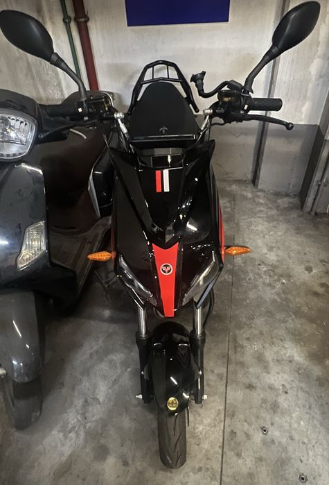 Scooter Elétrica Voltrish Vision TX - 5 meses de uso e apenas 738km rodados - Não precisa de carta de condução - Bateria Removivel