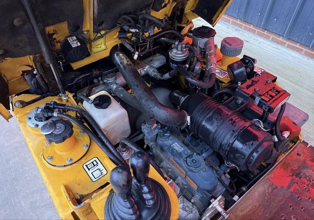 JCB 1T-1 HT 1 Ton High Tip Dumper