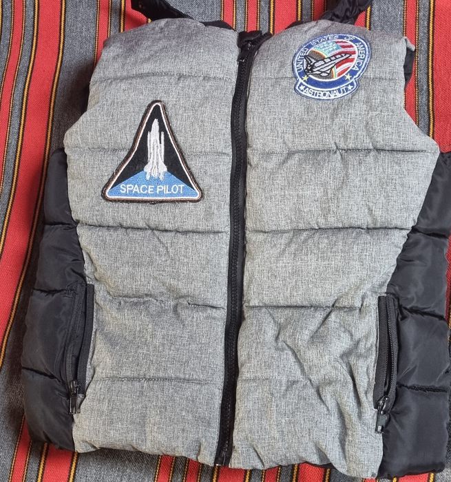 Kamizelka chłopięca ocieplany.