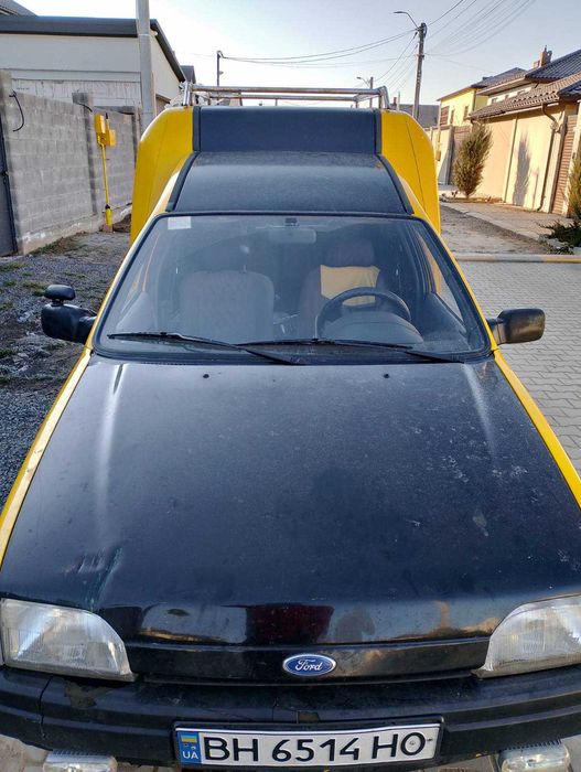 Продам Форд курьер