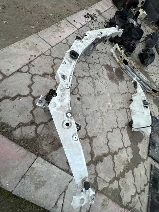 Передня панель, Телевізор до Jaguar XF X250 2008-2015