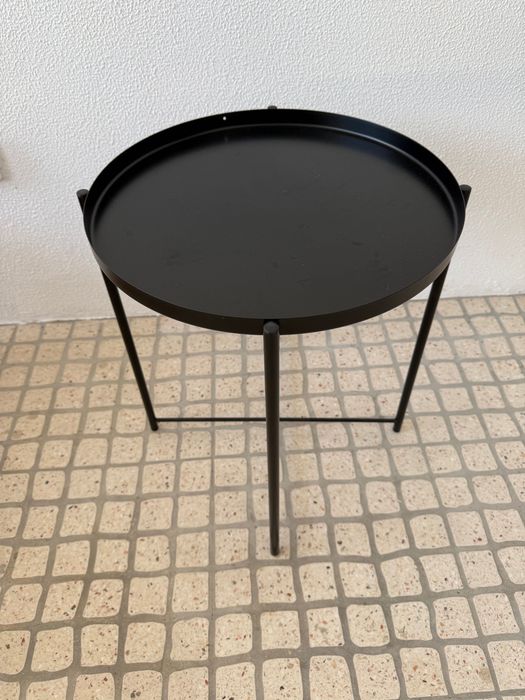 MESA APOIO PRETA com 2 Tipos de Tampo IKEA - Bom Estado