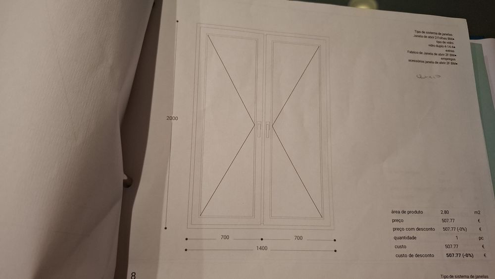 Caixilharia branca vidro duplo com 1 ano de uso