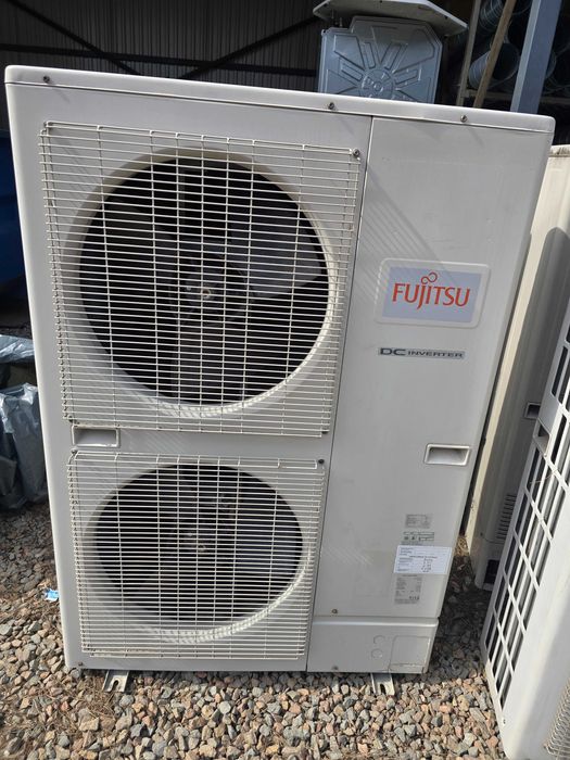 sprzedam używane klimatyzatory FUJITSU AOYG45LETL o mocy 14,0/16,2 kW
