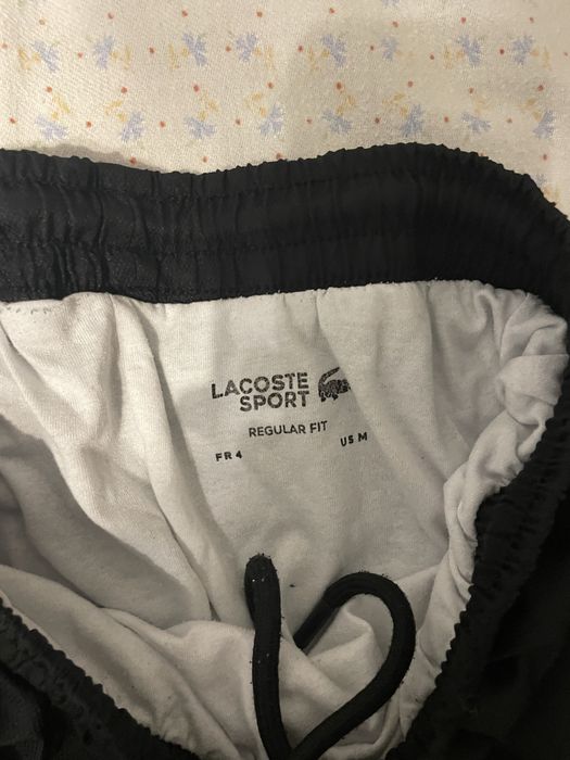 Fato lacoste novo
