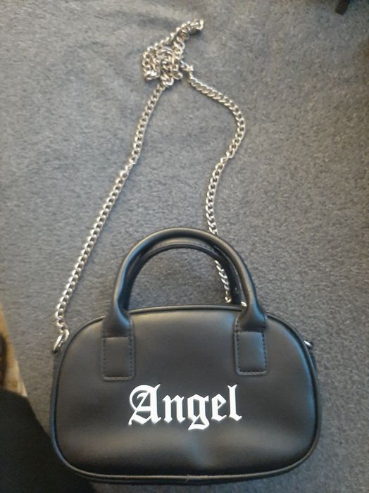 Torebka na srebrnym łańcuszku Angel
