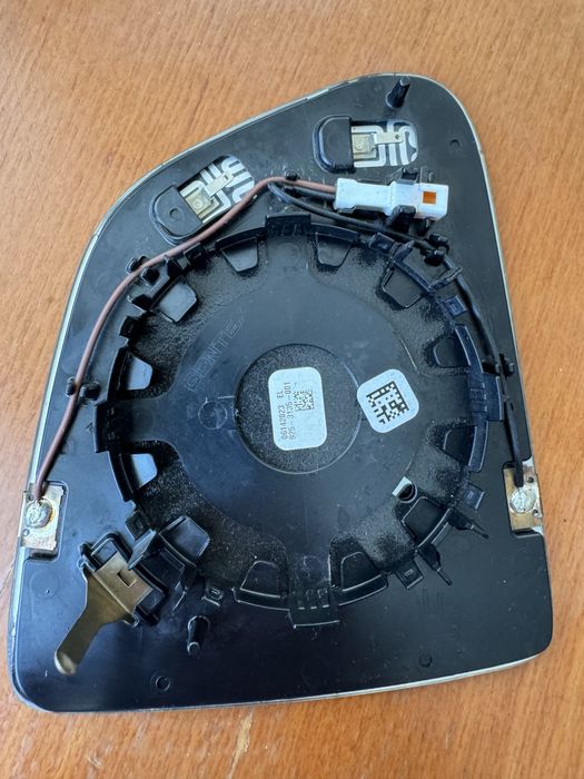 Вкладыш Tesla Model Y  USA