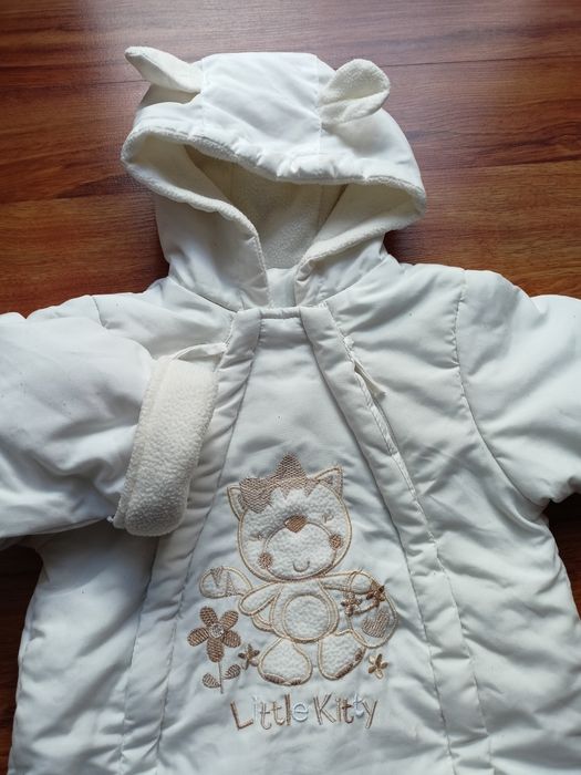 Pajacyk kombinezon biały np. do chrztu rozm. 62-68 (3-6 m.)