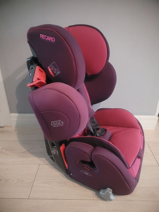 Fotelik samochodowy RECARO Young Sport HERO 9-36 kg