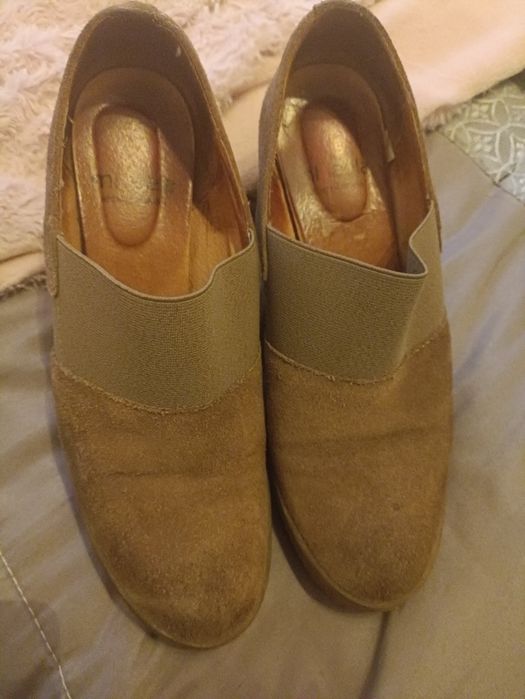 Leather Shoes in Good Condition