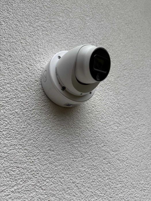 Monitoring Kamery Montaż instalacja Wideodomofony Napędy do bram
