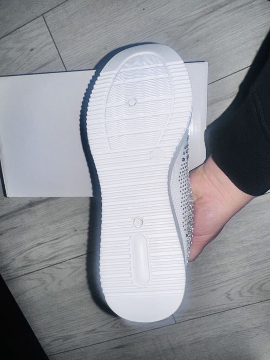NOWE biale sneakersy na koturnie