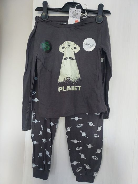 Piżama chłopięca Nowa r. 116 Sinsay