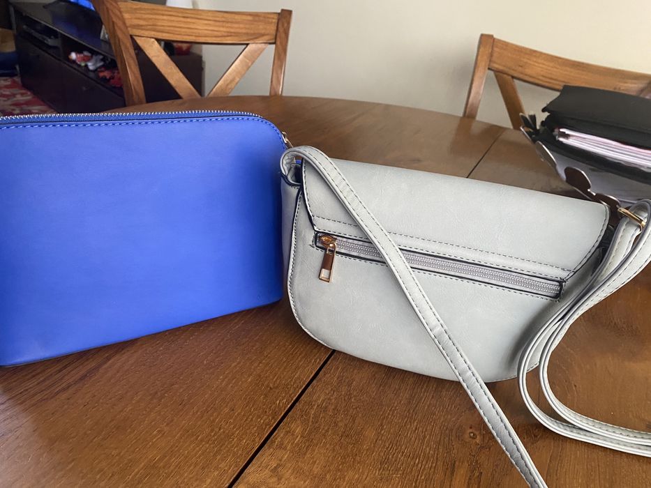 Malas pequenas novas azuis