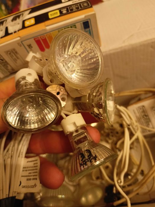 Lampki halogeny 12v warm ciepłe plus wtyczki