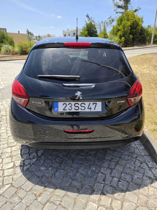 Peugeot 208 Style 1.2i de 2017
