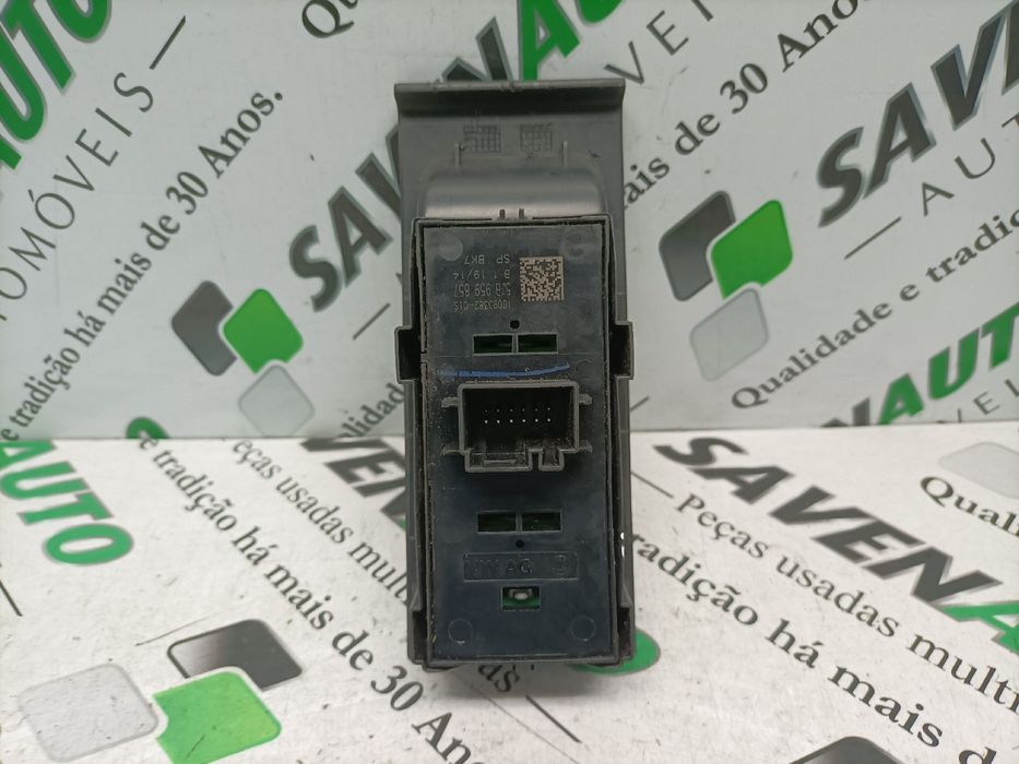 Comando / botão / interruptor vidros frente esquerdo SKODA Rapid Liftb