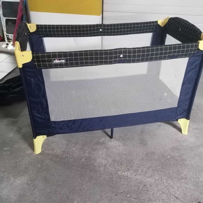 Cama de viagem / parque Chicco