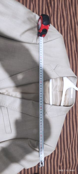 Костюм мужской. Замеры на фото. Туфли в подарок.