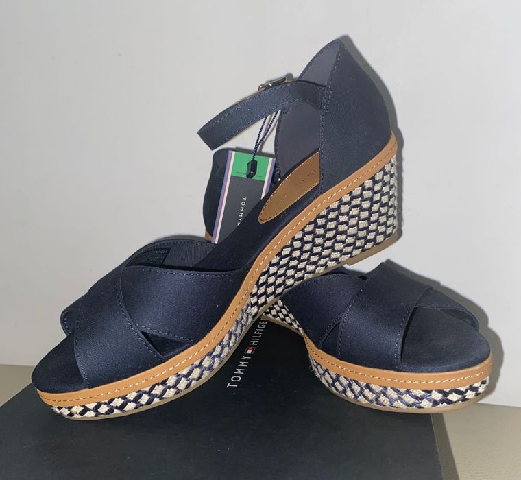 Tommy Hilfiger Espedryle Iconic sandaly rozmiar 37
Espadryle Iconic El