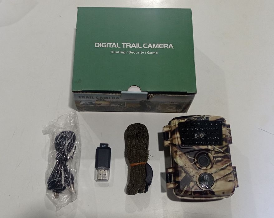 Câmera trail sem WiFi + cartão 32g