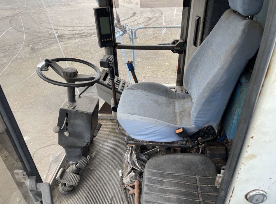 Комбайн СЛАВУТИЧ  КЗС-9.1 робочий