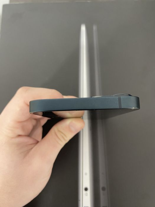 Смартфон Apple iPhone 13 128Gb Midnight