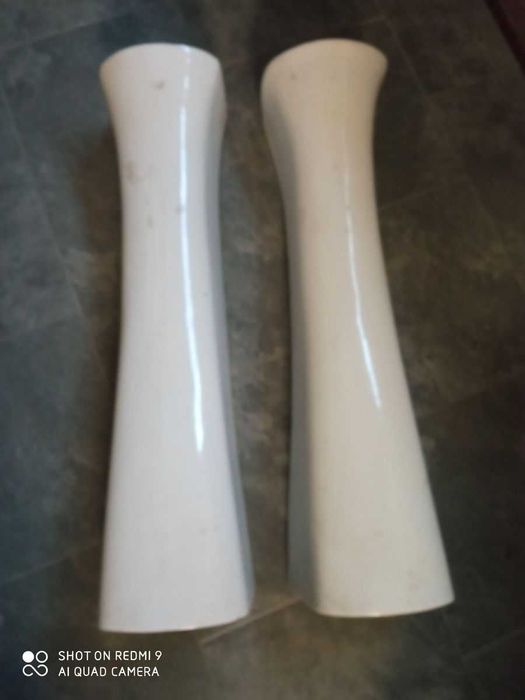 Sprzedam dwa postumenty pod umywalkę