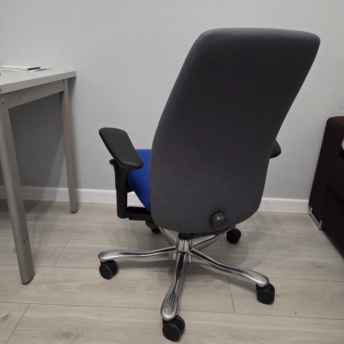 Fotel biurowy kinnarps 5000