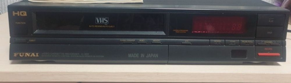 Funai телевизор и видеомагнитофон made in Japan